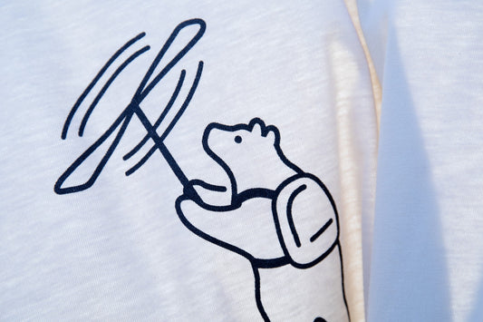 知床トコさんTシャツ / 竹とんぼ