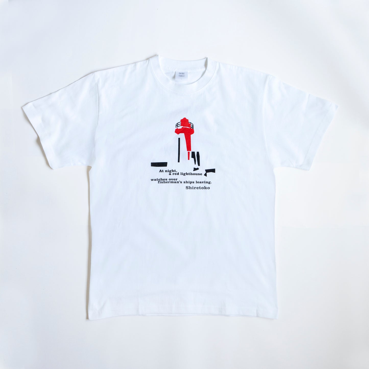 SHIRETOKO Tシャツ / 灯台