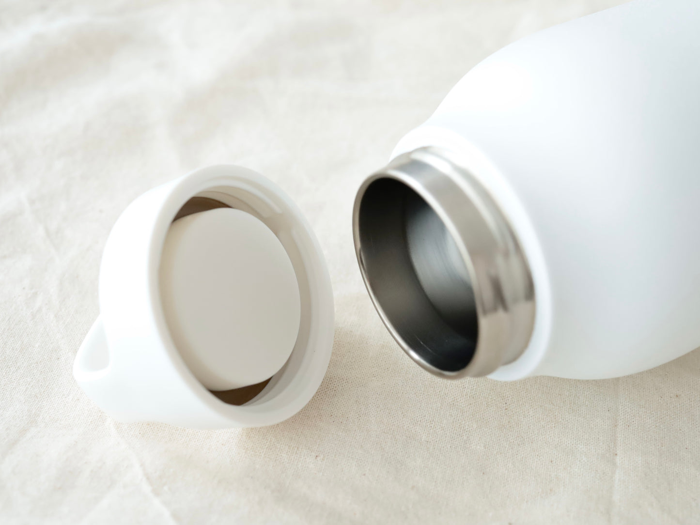 WATER TUMBLER ウォータータンブラー 550ml（全4色）